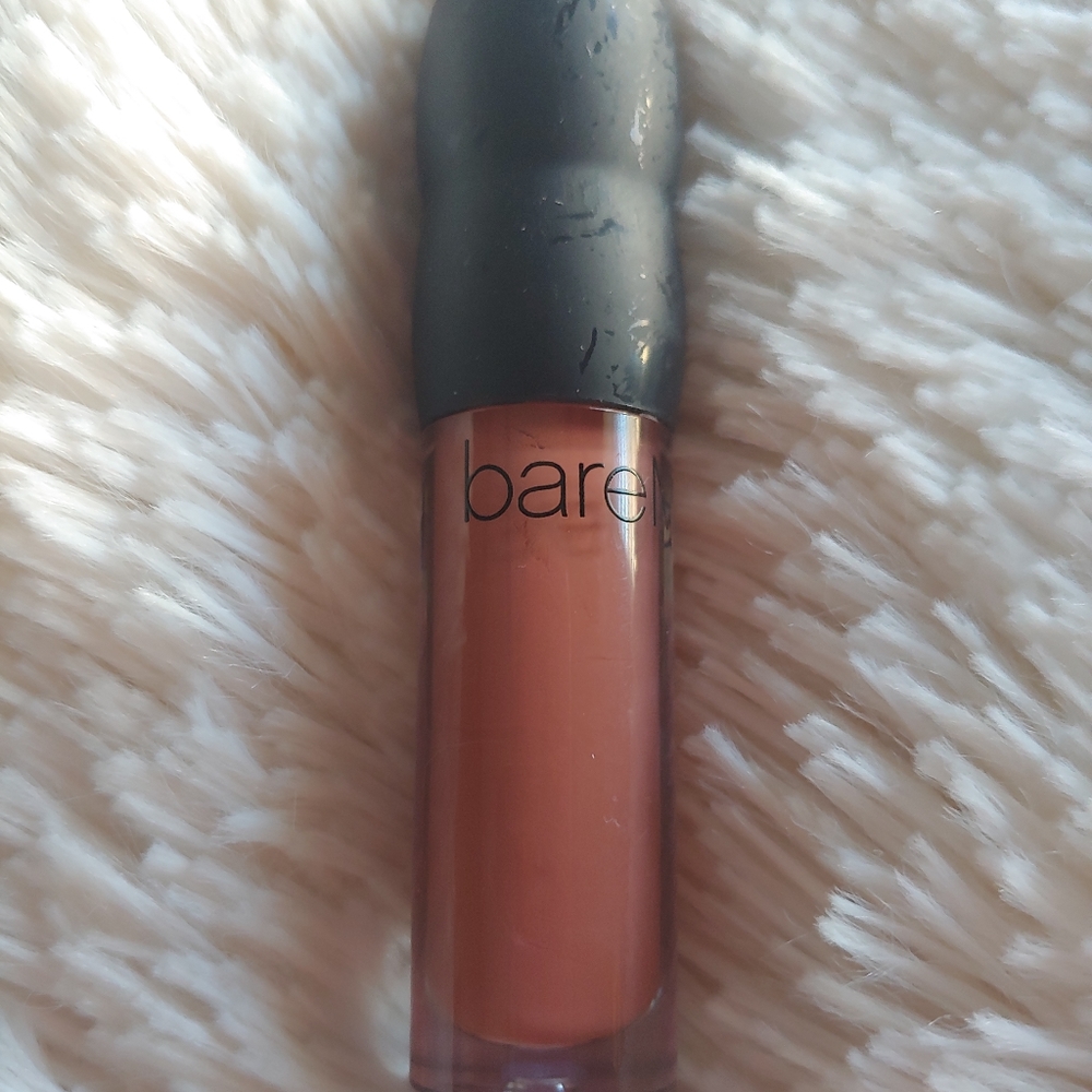 Bare Minerals lip gloss